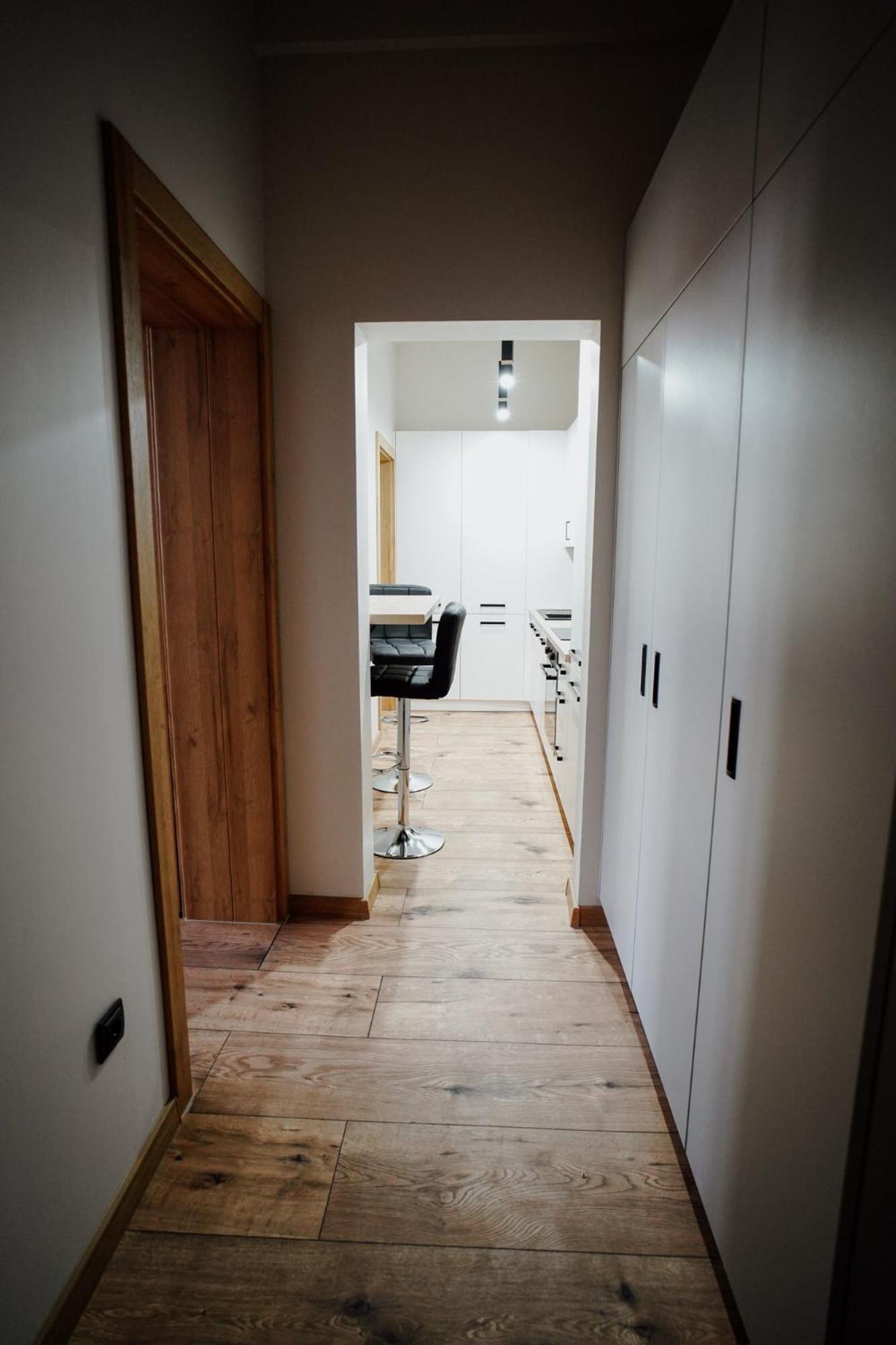 Apartament Novy Drezdenko ภายนอก รูปภาพ