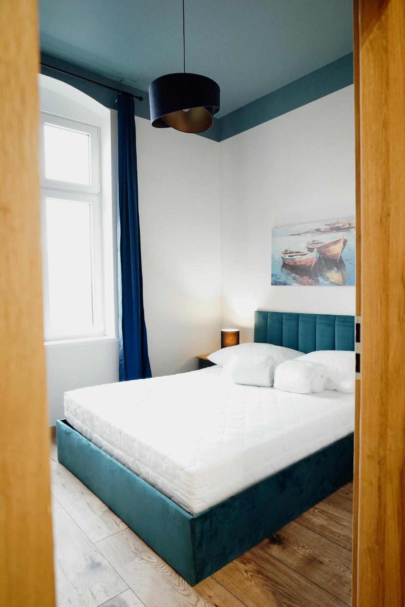 Apartament Novy Drezdenko ภายนอก รูปภาพ