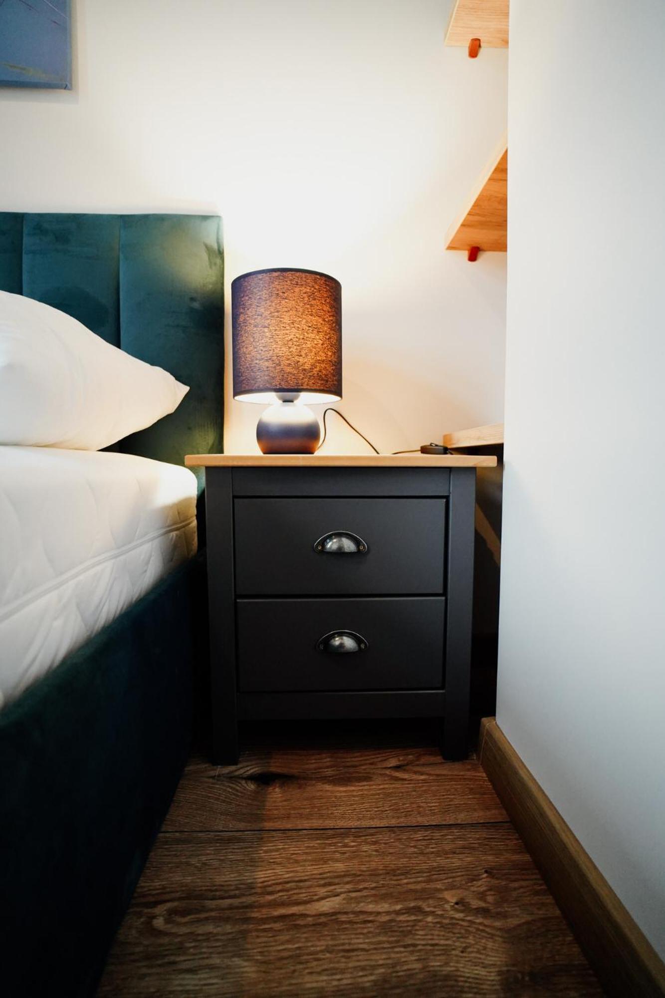 Apartament Novy Drezdenko ภายนอก รูปภาพ